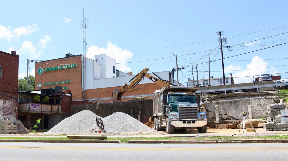 New retaining wall project opens possibilities for downtown Glasgow property