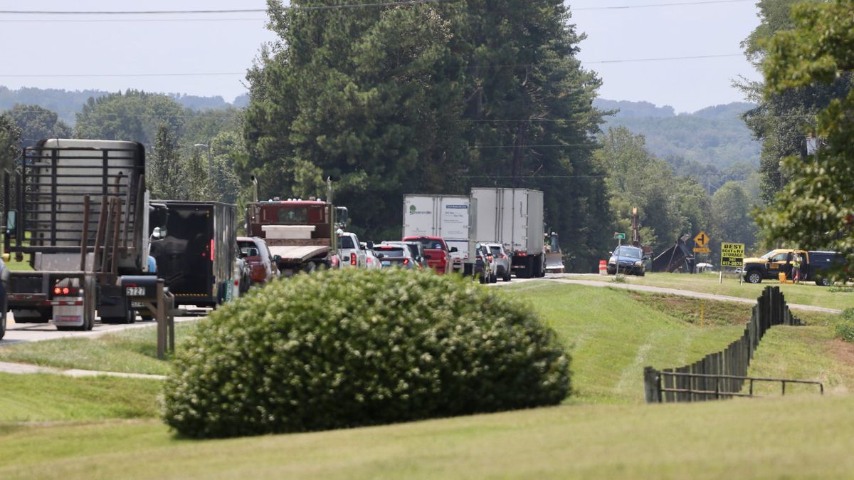 U.S. 31-E project to add turn lane near Haywood