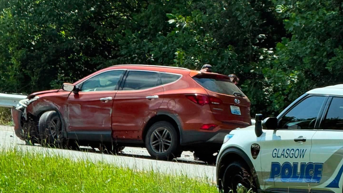 Murfreesboro man injured in Cumberland Parkway crash
