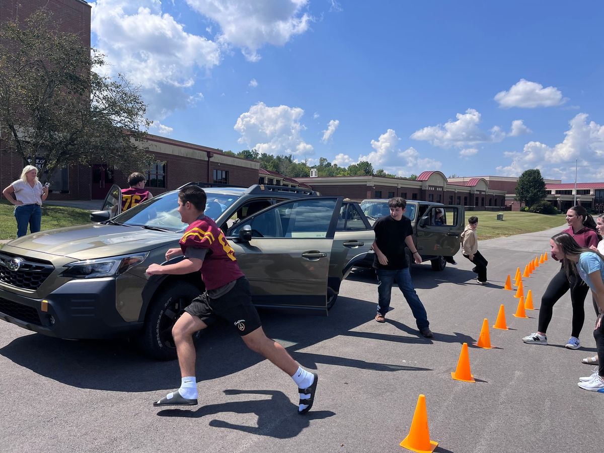 Barren County Students ‘Rock the Belt’ to Promote Seat Belt Safety