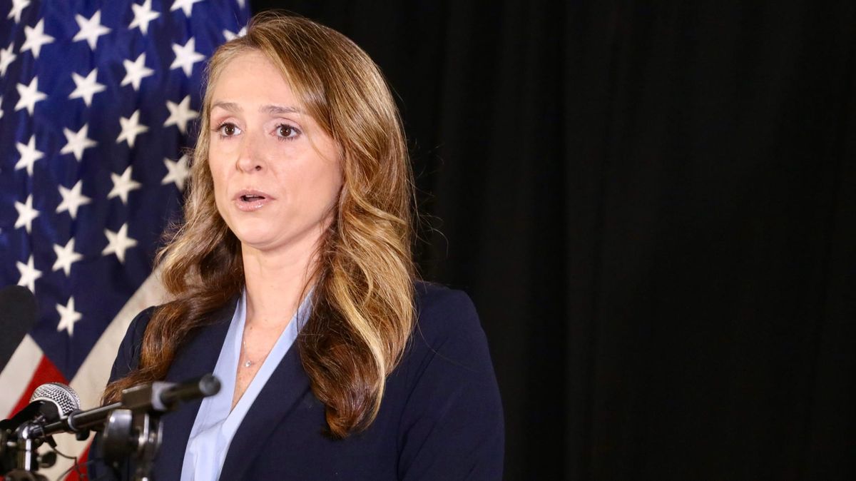 Prosecutor pledges diligence in Trooper Phillips case