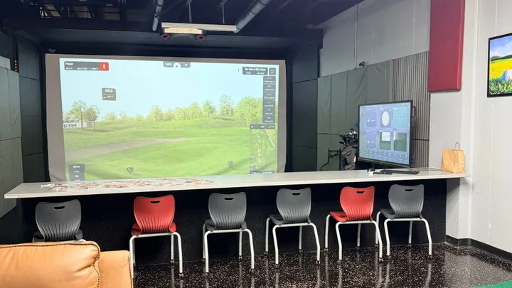New simulator-equipped golf facility opens at Barren County High School