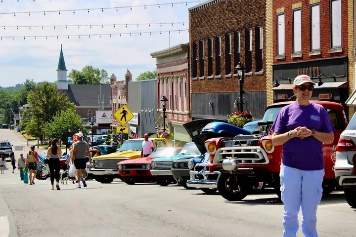 Cruise Into Spring Car Show set for June 13 in downtown Glasgow