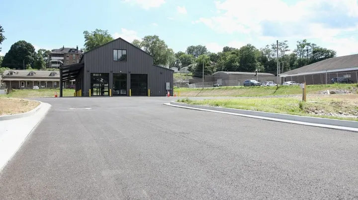 Company overseeing farmers market construction responds to subcontractor liens