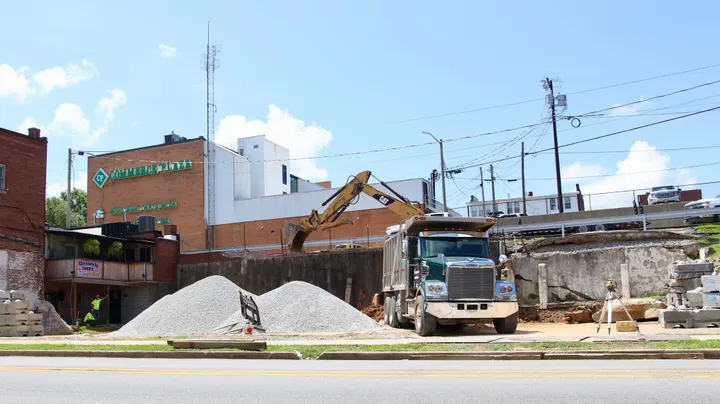 New retaining wall project opens possibilities for downtown Glasgow property