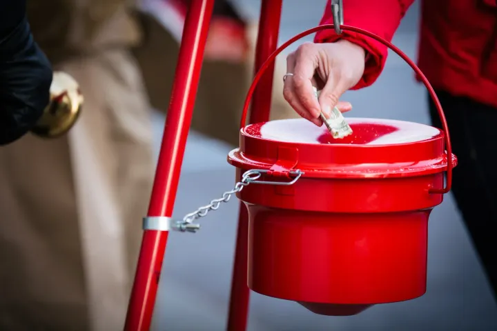 Salvation Army seeks volunteers for holiday bell-ringing campaign