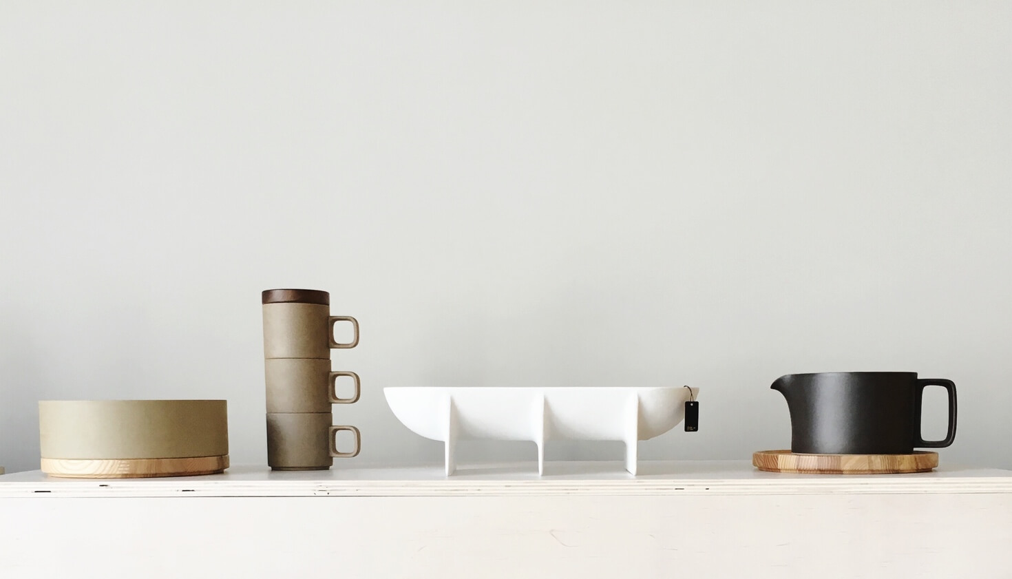 Port of Raleigh Dishware