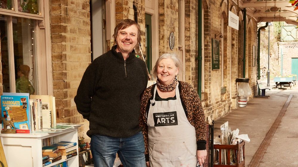 Northern Line Antiques on the train station platform in Knaresborough