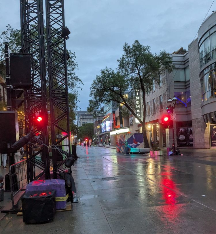 photo: rainy street scene at dusk