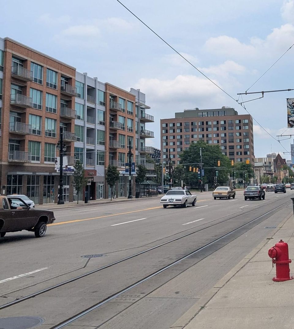 photo: modified vehicles on Woodward Ave, Detroit
