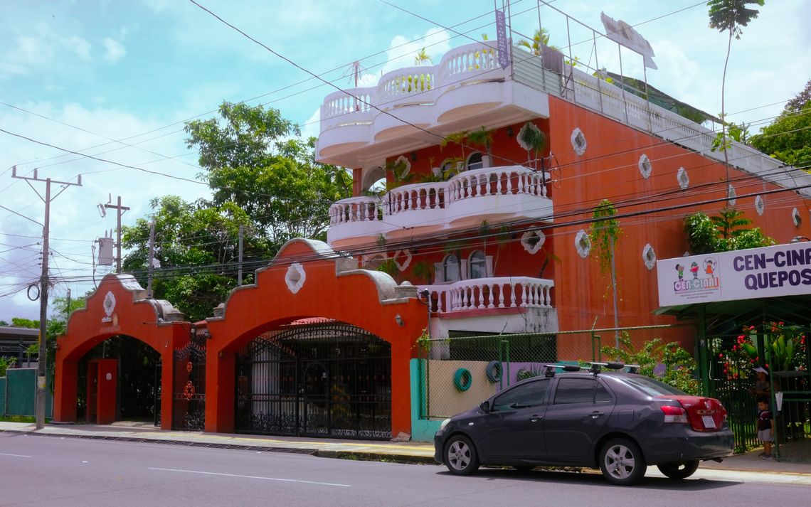 The colors in Costa Rica are wild!