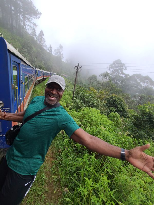 Seven Hours, One Realization: A Train Ride in Sri Lanka