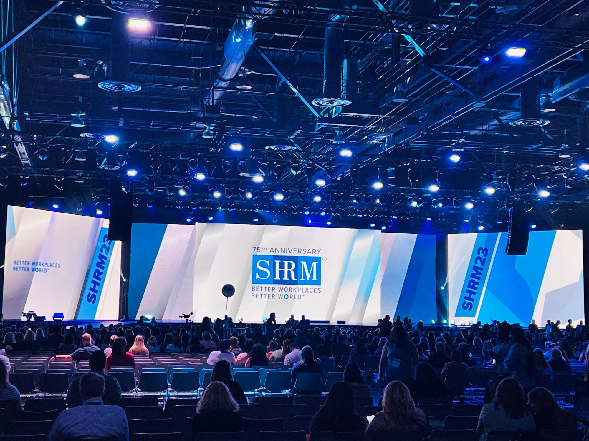 매년 미국에서 개최되는 글로벌 HR 컨퍼런스 SHRM(Society of Human Resource Management)의 생생한 현장을 볼 수 있습니다.