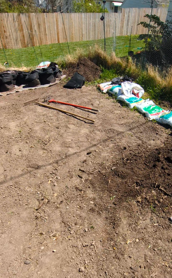 Pure Garden Zen: A 60-Second St. Paul Spring Soil & Compost Reset