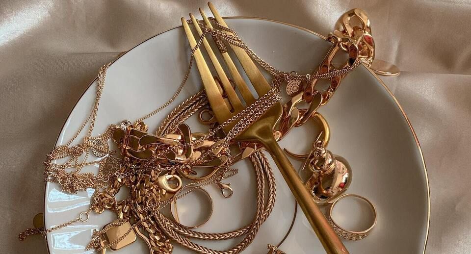 Comment reconnaître de l'or (à l'oeil nu et avec des outils) ?