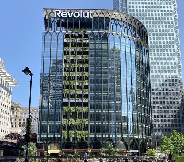 Deutsche Bank Signs 15-Year Lease for c.150,000 Sq Ft at YY London, Canary Wharf