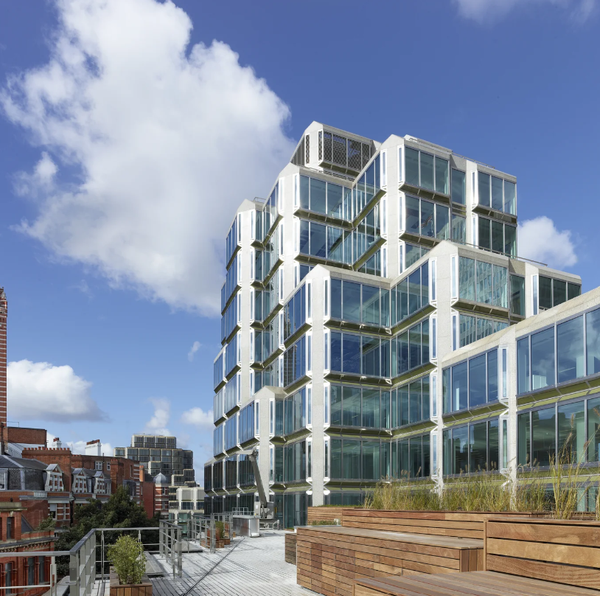 Landsec Exchanges on £211m Sale of 123 Victoria Street to SevenCapital Subsidiary