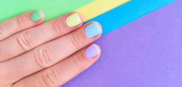 Descobre as tendências de manicure e cabeleireiro para a primavera 2024