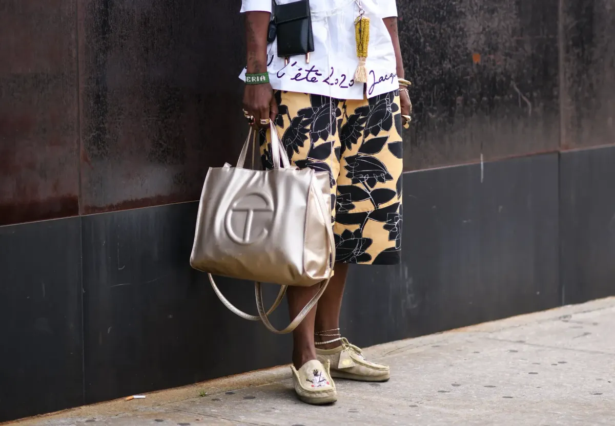Patterns No. 2: Shoes & Bags, Hardware & Software, and K-Pop Design