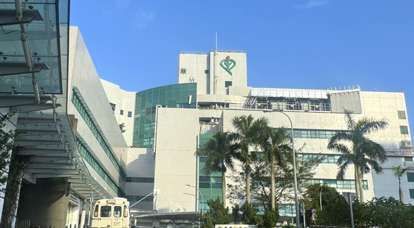 將軍澳醫院：地址、交通、電話、探病時間、停車場全面睇（附不同座數資訊）