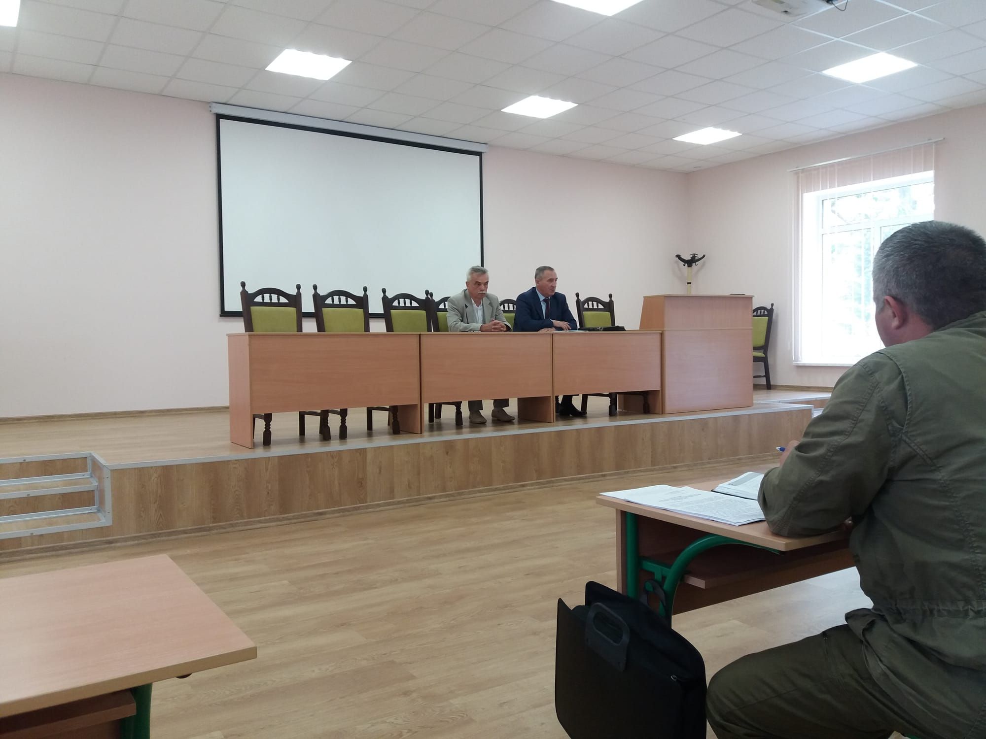 На базі Дзвінківського ЛЗК ВП НУБіП України "Боярська ЛДС" 23.06.2017 року проведена чергова нарада лісової охорони