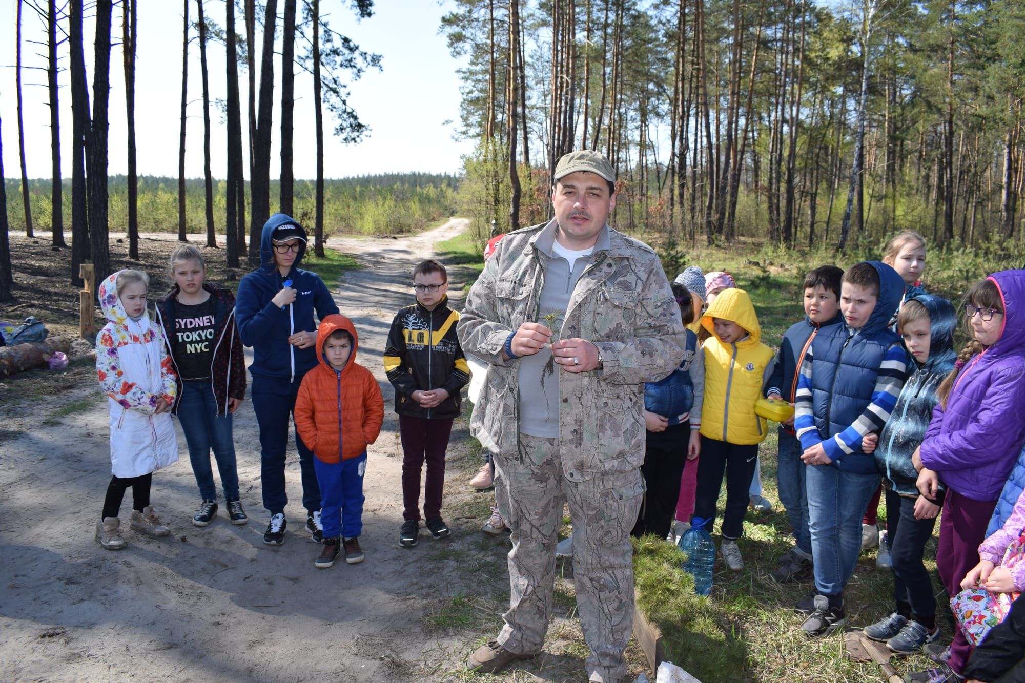 Майбутнє лісу в дитячих руках