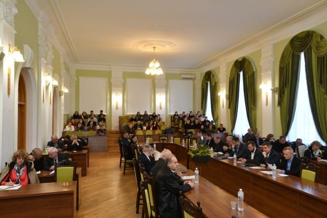 Проблема збереження аборигенних видів, які формують основний склад українських лісів - тема круглого столу лісівників