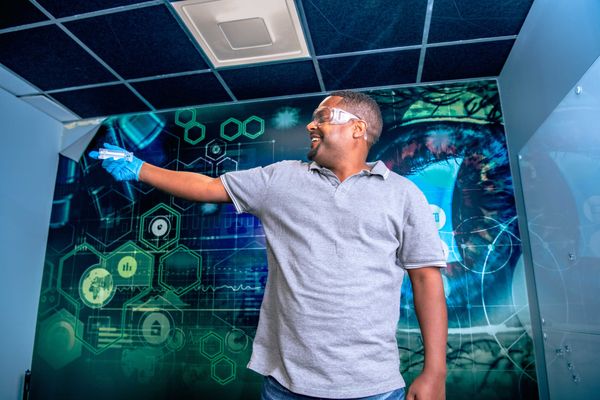 Program to show students you don’t need to be Einstein to study STEM