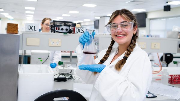 CDU leads nation as first pharmacy graduates earn ‘Doctor of Pharmacy’ title