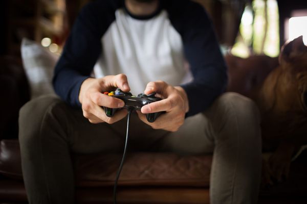Study reveals how many hours of video games per week might be too many