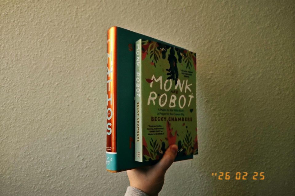 A Prayer for the Crown-Shy by Becky Chambers