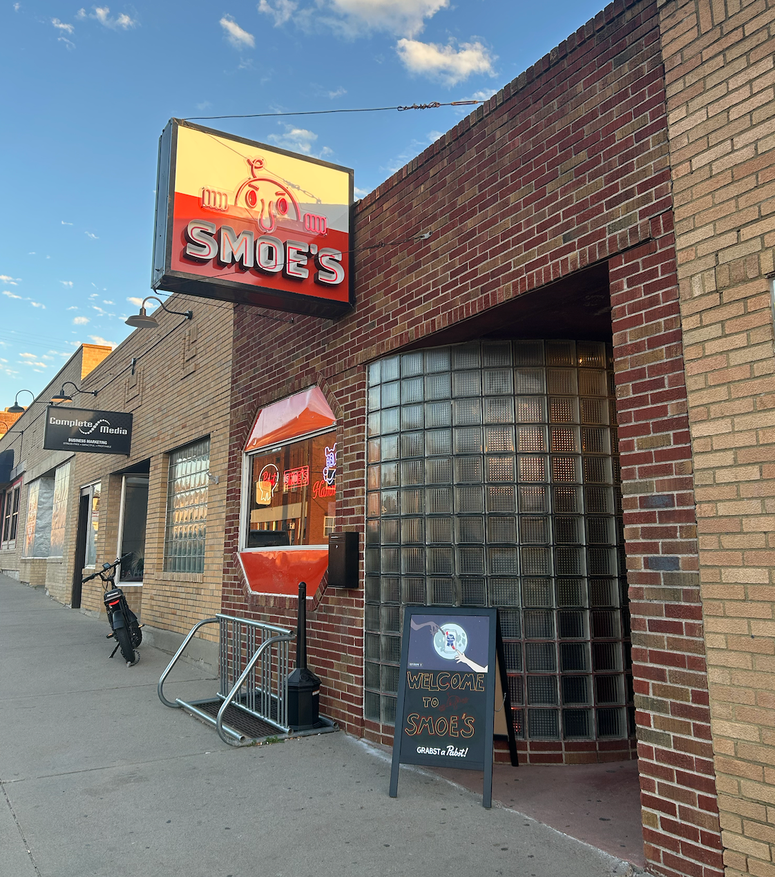 Smoe's back for s'more: Revived historic bar opens downtown