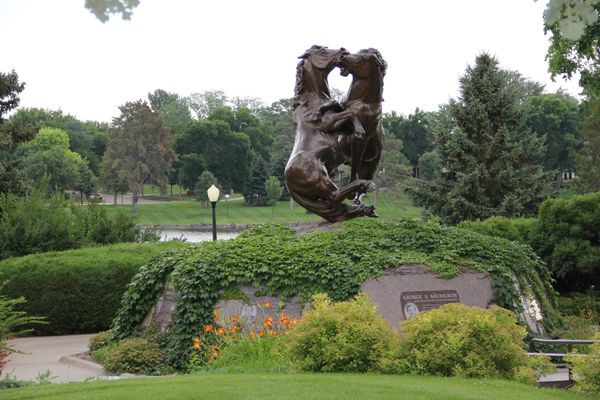 This scholarship honors Sioux Falls' legacy while investing in its future