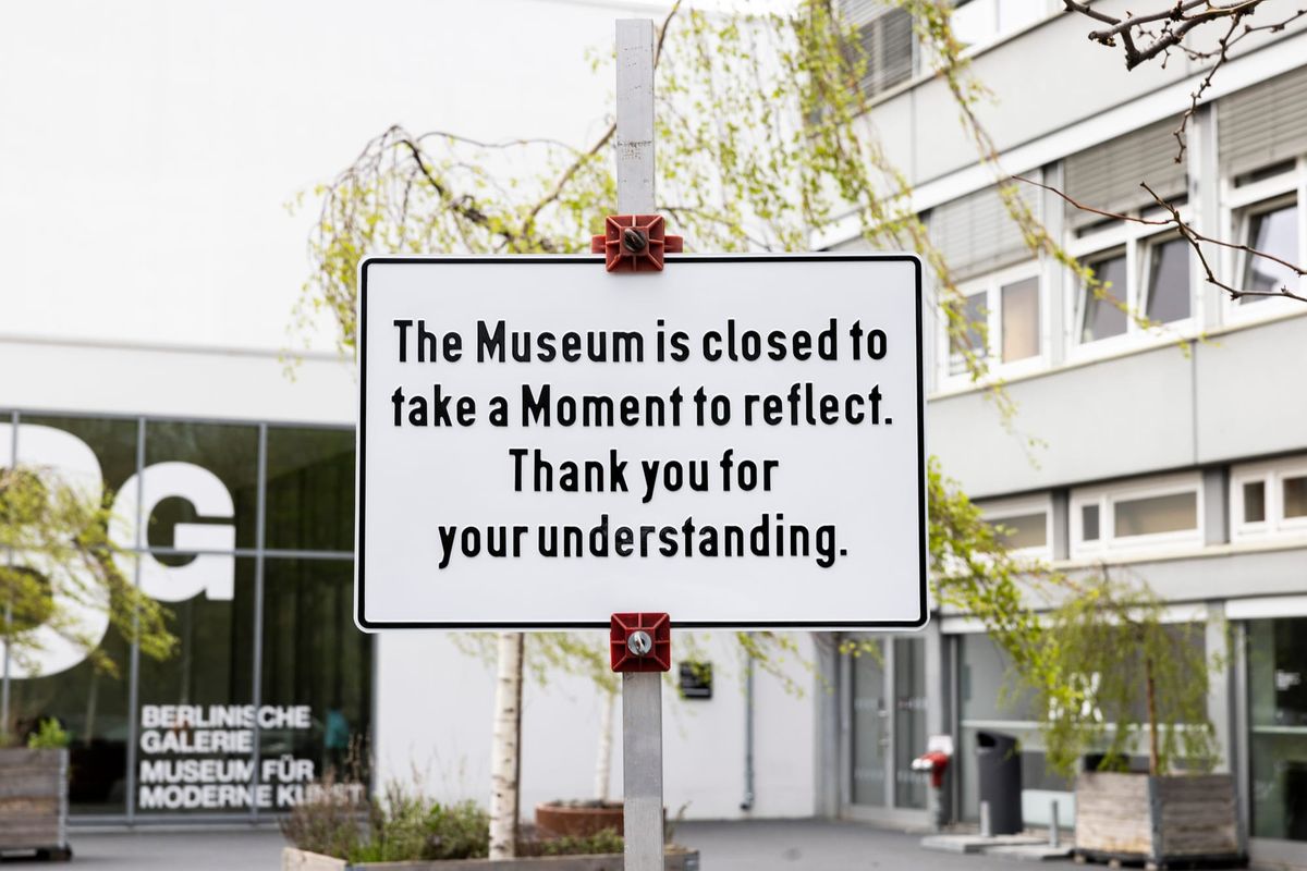 The museum is open t(hr)o(ugh) the meme