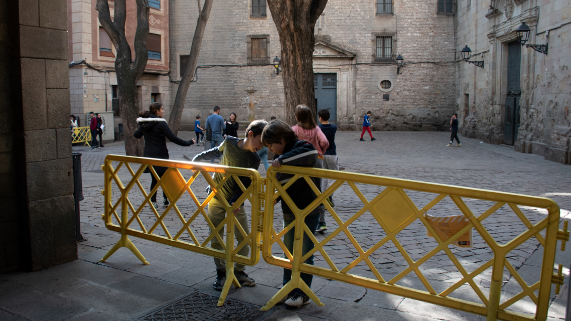 Urban struggles over a schoolyard