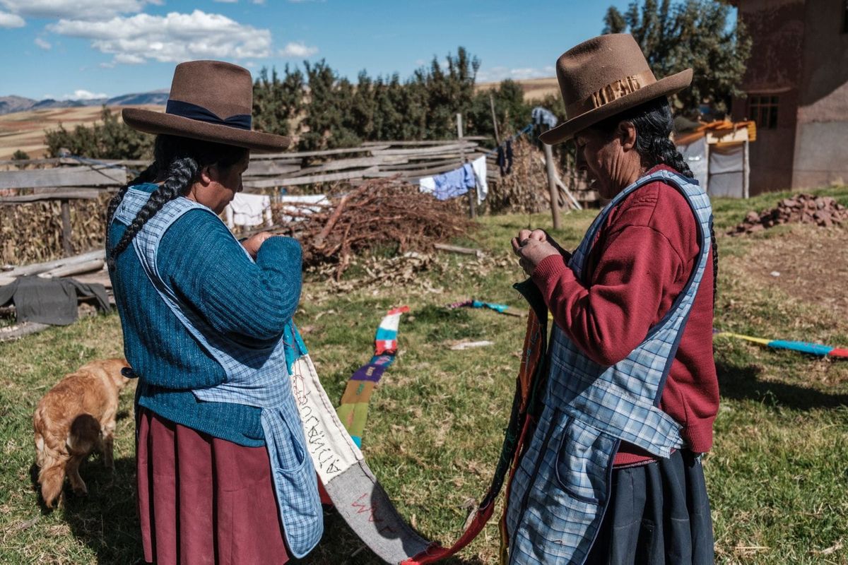 Con cada punto, una historia que no se olvida