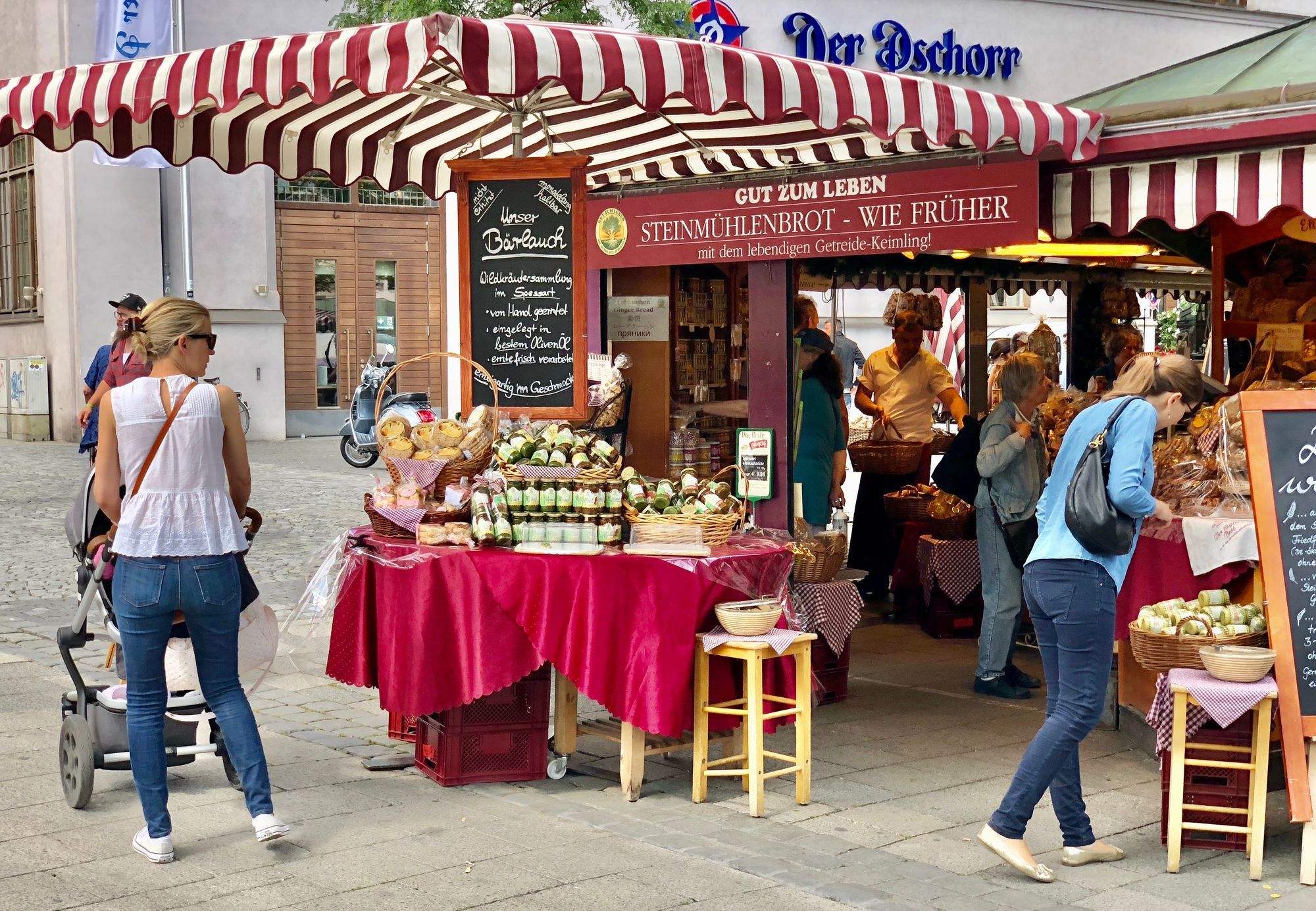 Driving the Local Food Economy with Social Life: Munich's Historic Victuals Market