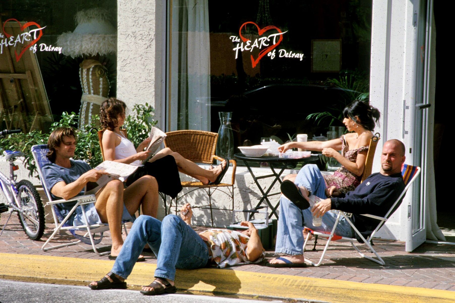 *Killer Intersections vs. Shared Space: From Intersections that Divide to those that Connect