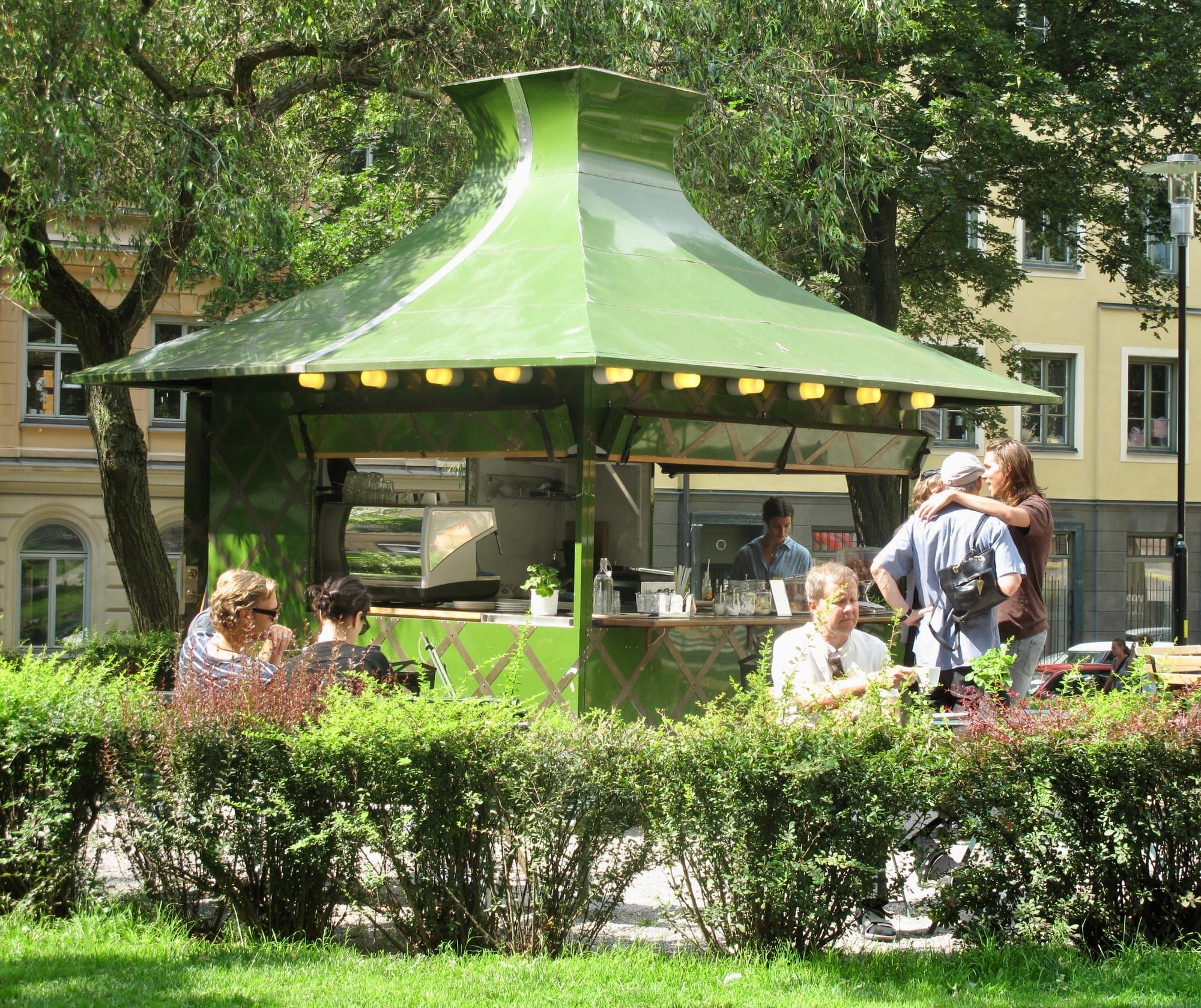 How Small Buildings Can Be a Catalyst for Vitality in Public Places