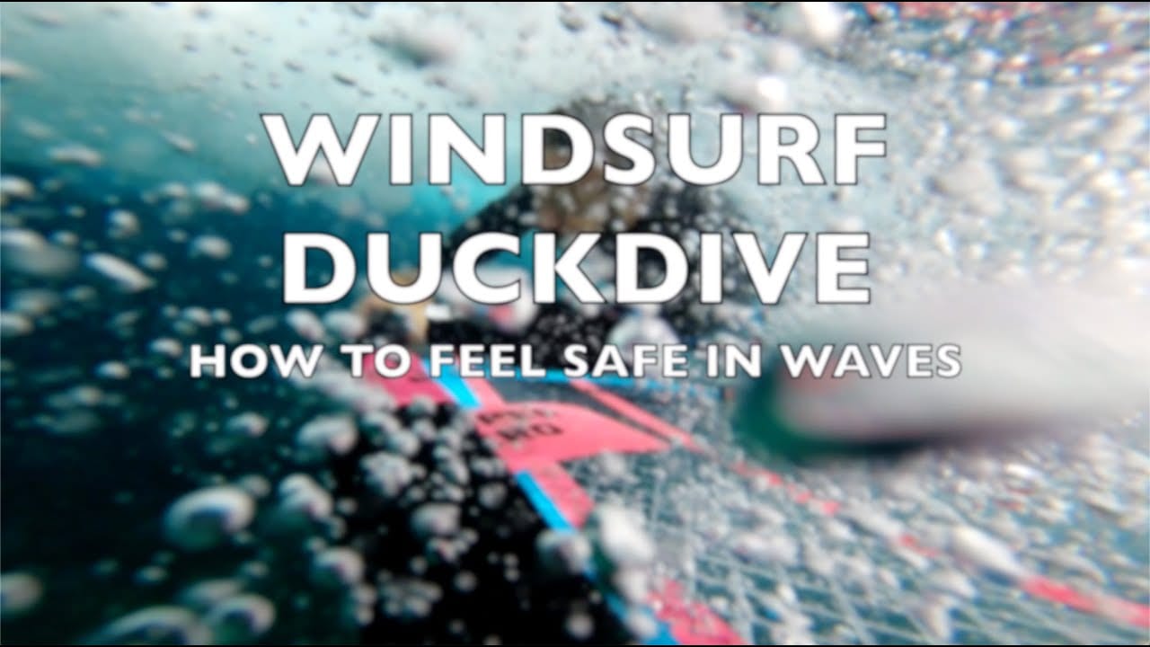 Tom Brendt explique la technique du 'duck dive' selon la taille des vagues 🇫🇷