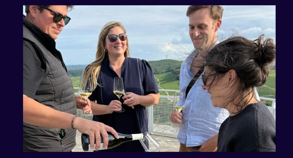 Nos amis vigneron(ne)s vous accueillent comme à la maison !