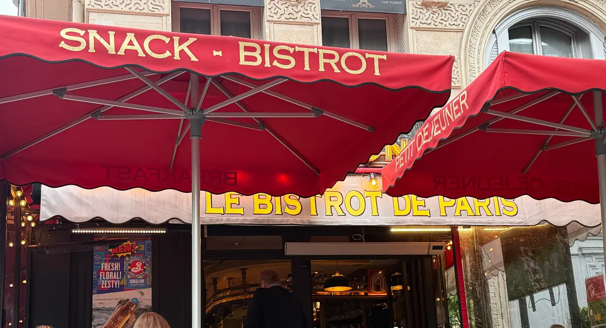 Facade de bistrot