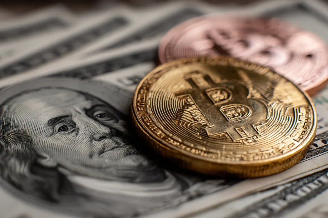 Bitcoin’s Nasdaq Re-Coupling Is a Trap Until the Dollar Breaks