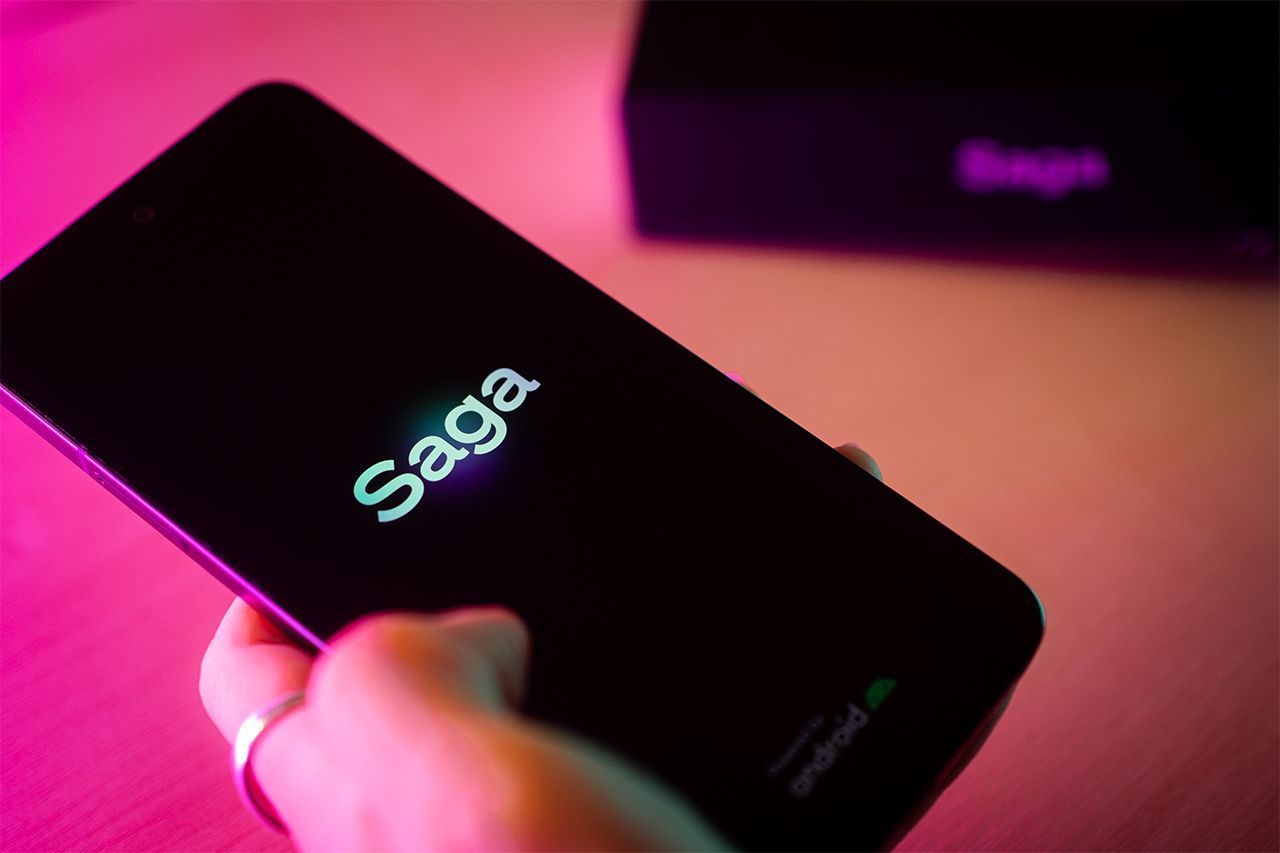 Solana's Web3 Saga Smartphone is So-So-Lah