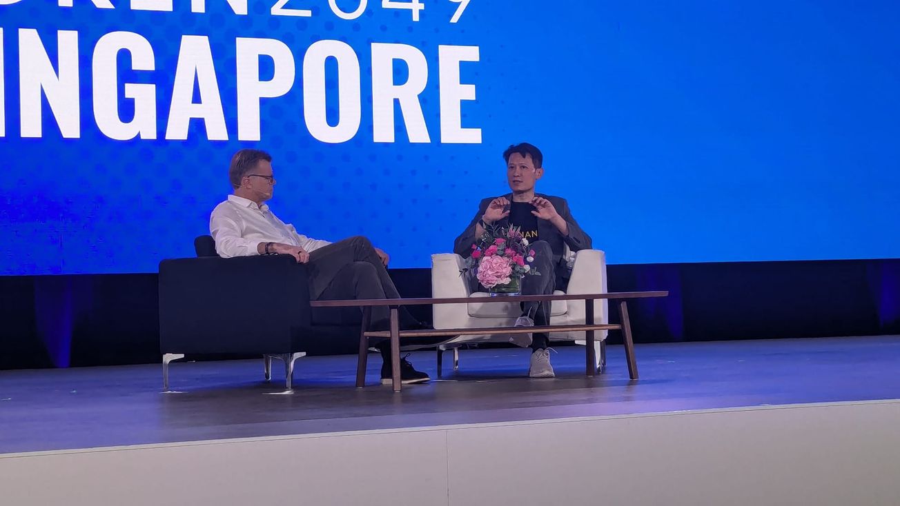 Binance CEO Sees a Bright Future for AI, Blockchain