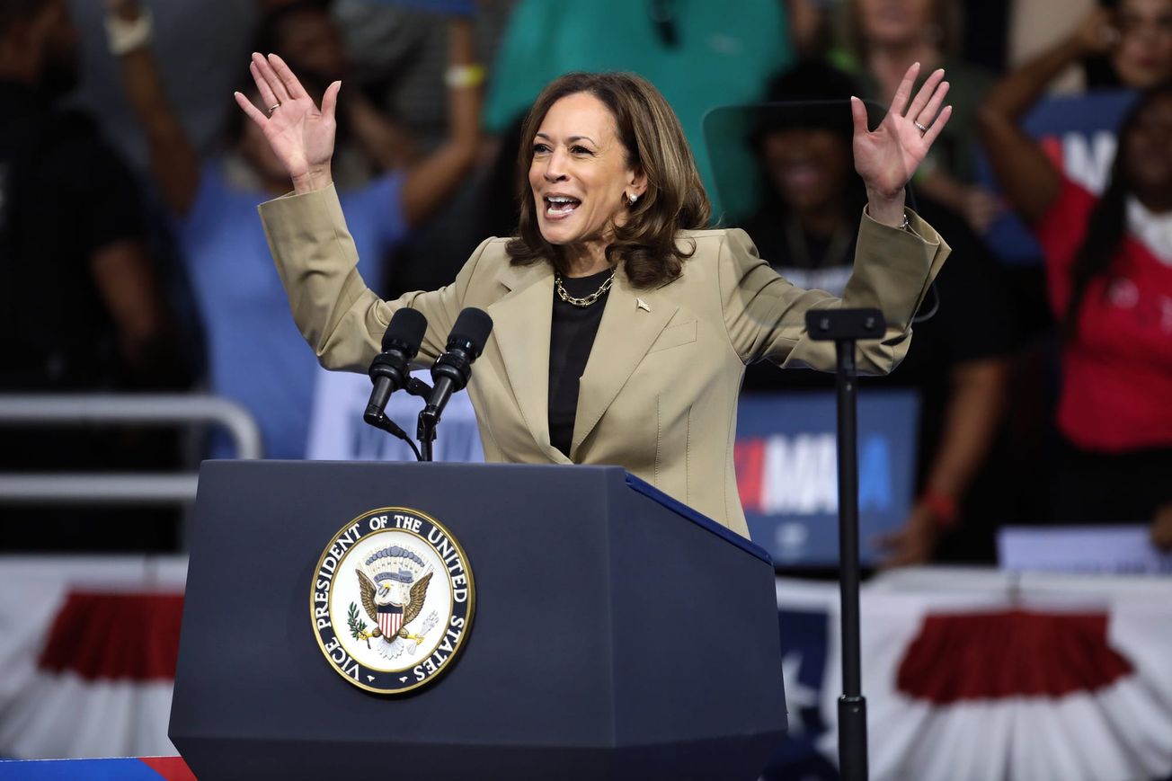 Crypto At the Centre of Presidential Race as Kamala Harris Says US Should Be "Dominant in Blockchain"