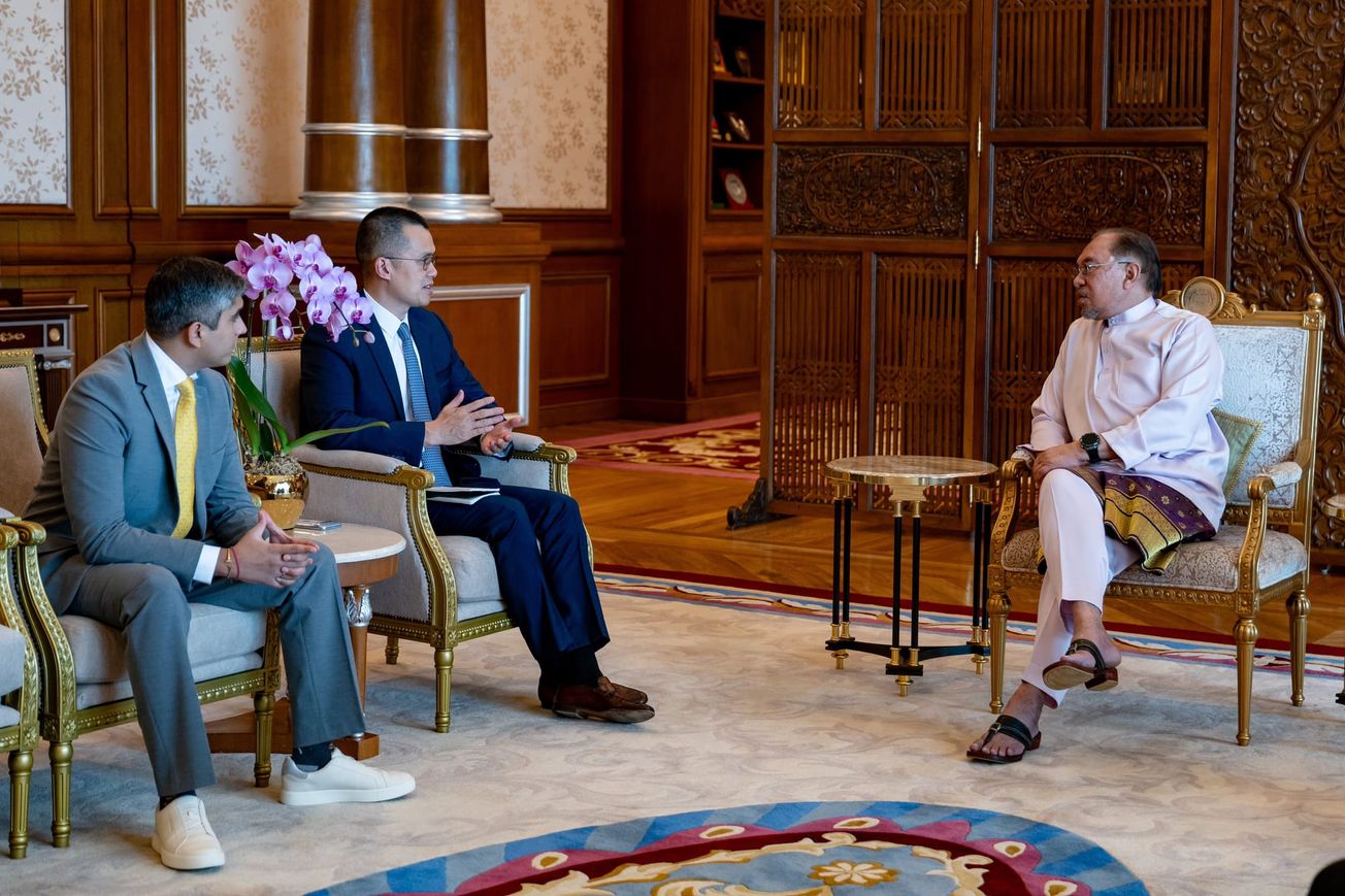 CZ Denounces Bloomberg Report as "Fictional Attack" Amidst Malaysia Crypto Hub Discussions