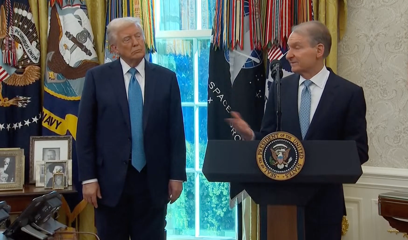 Atkins Sworn in as SEC Chair, Pledges "Firm Foundation" for Digital Assets