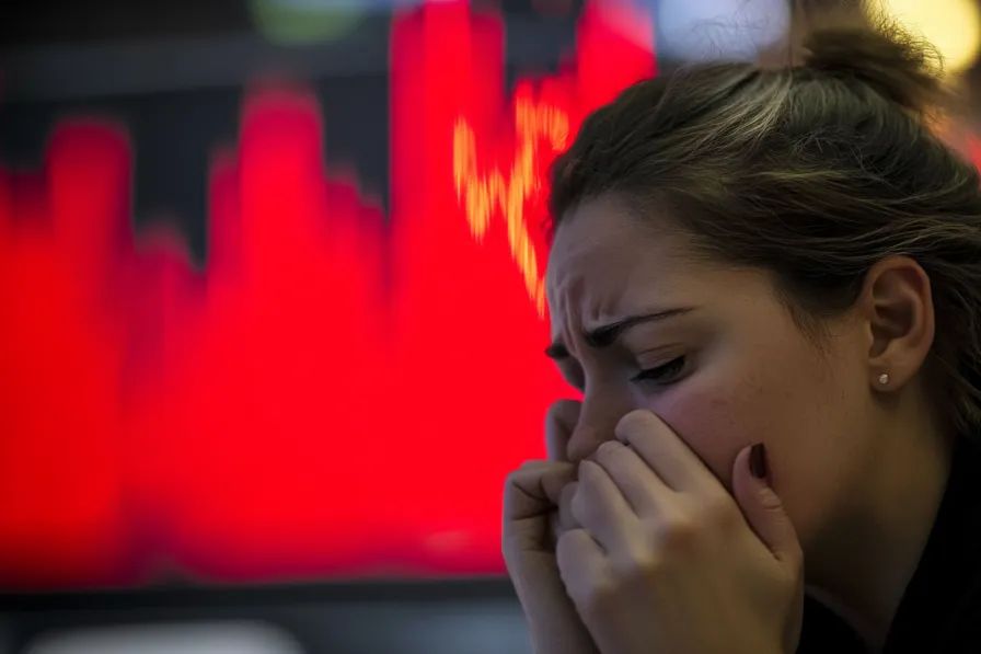 Bitcoin's Resilience Succumbs to Market Mayhem