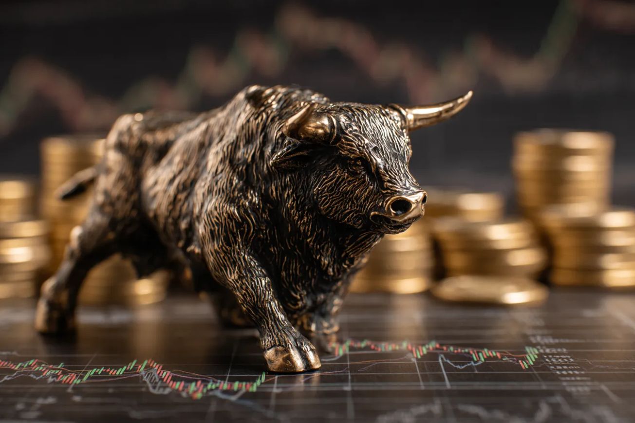 Bitcoin Surges Past $116K as Crypto Market Momentum Builds